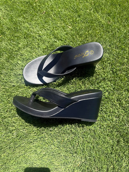 Kiara Wedges