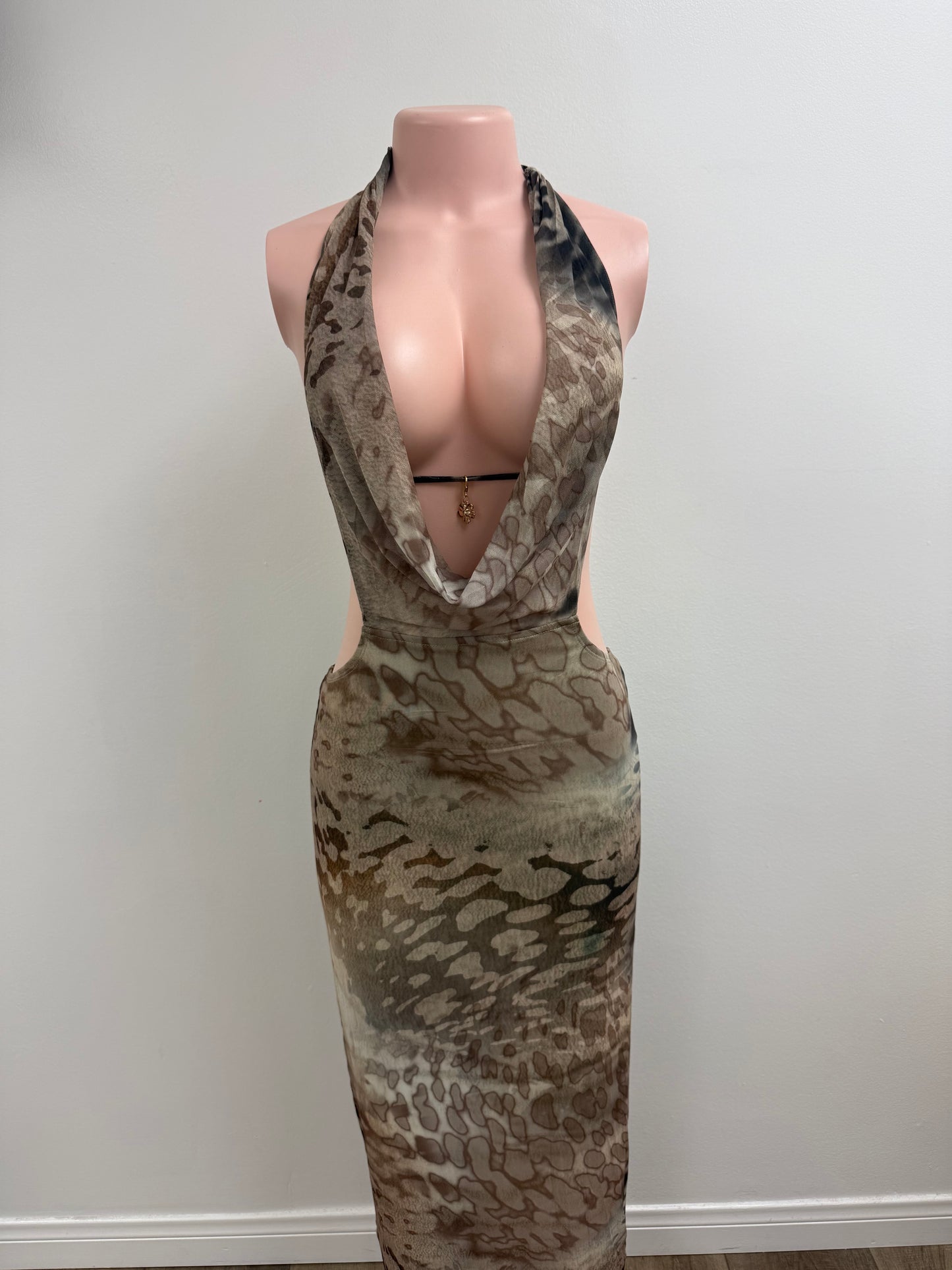Alondra Dress